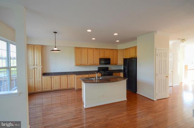 182 SPENCER TER SE, Leesburg, VA 20175