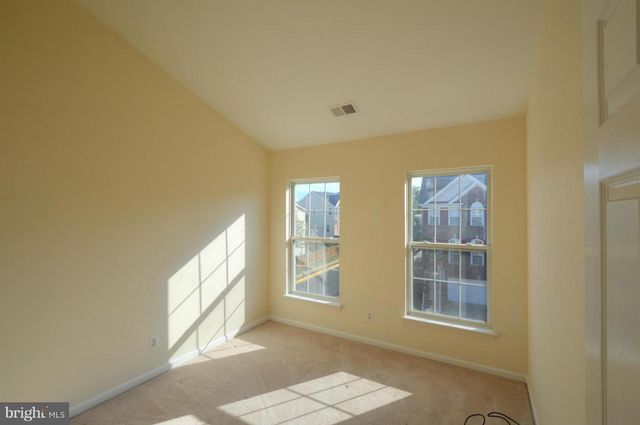 182 SPENCER TER SE, Leesburg, VA 20175