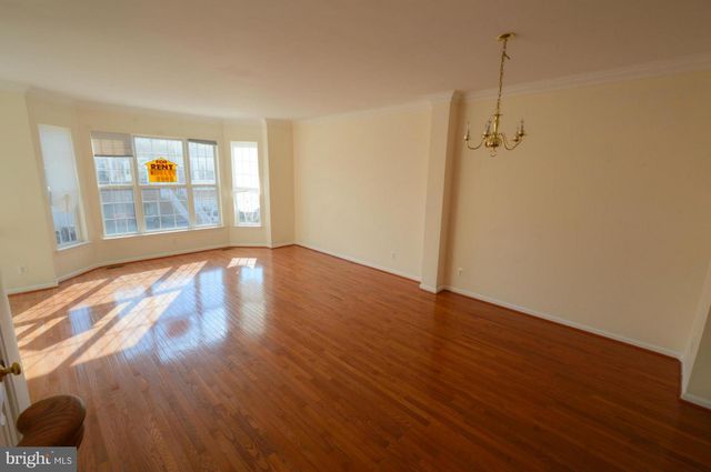 182 SPENCER TER SE, Leesburg, VA 20175