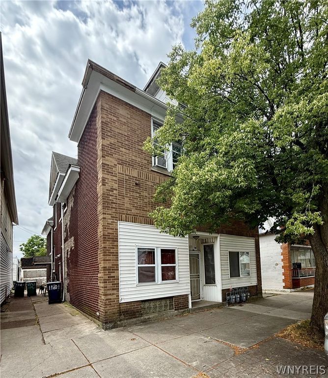 1121 East Lovejoy Street, Buffalo, NY 14206
