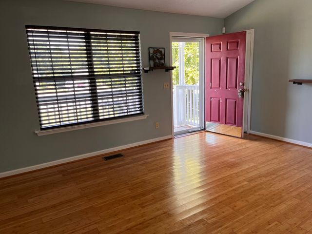 308 Vernon Traylor Dr, Smyrna, TN 37167