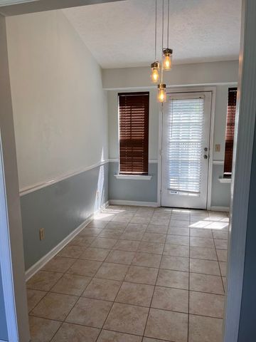 308 Vernon Traylor Dr, Smyrna, TN 37167