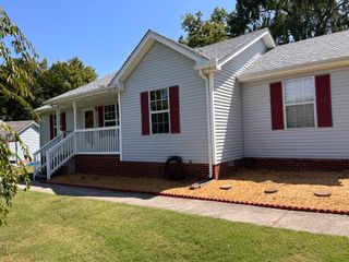 308 Vernon Traylor Dr, Smyrna, TN 37167