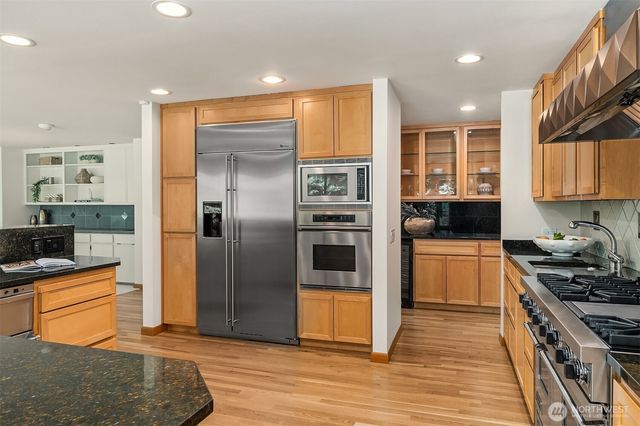 4320 143rd Place NE, Bellevue, WA 98007