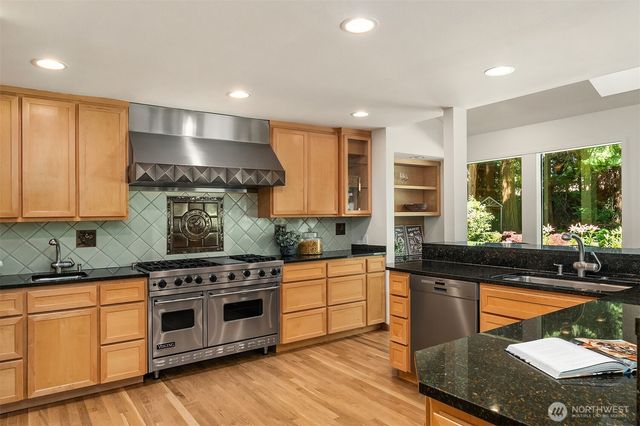 4320 143rd Place NE, Bellevue, WA 98007