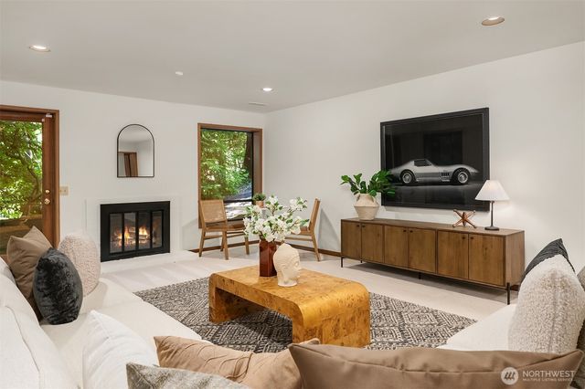 4320 143rd Place NE, Bellevue, WA 98007