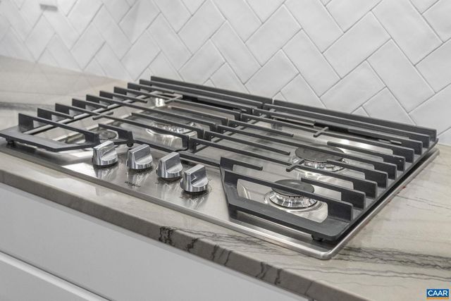 336 AVONDALE LN, Crozet, VA 22932