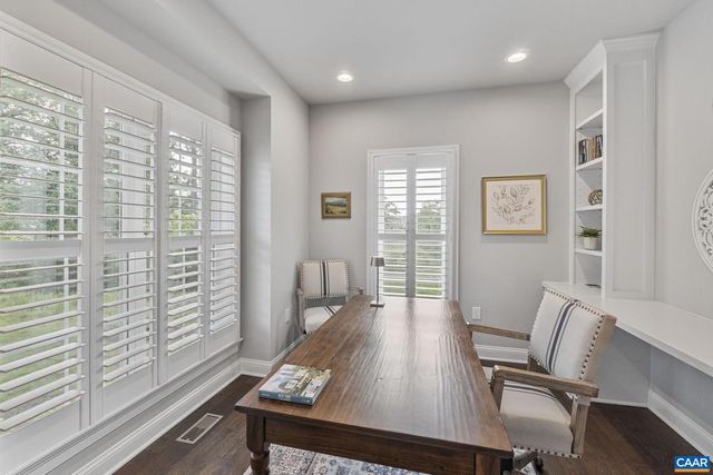 336 AVONDALE LN, Crozet, VA 22932