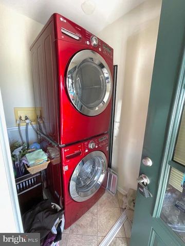 220 BAREFOOT LN, Frederica, DE 19946