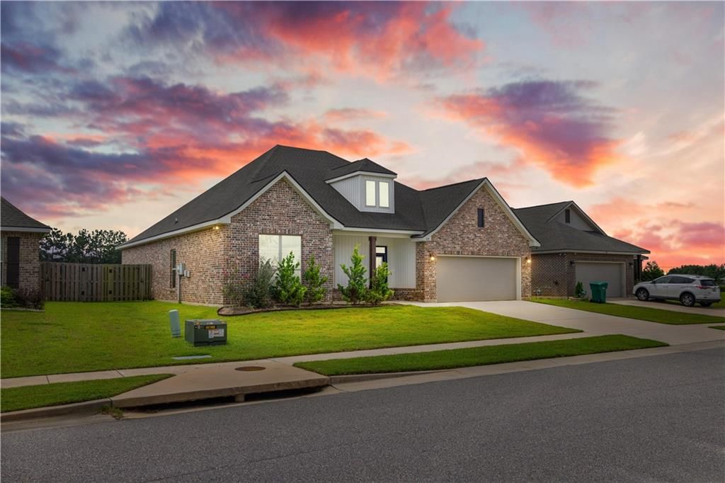 878 Connolly Avenue, Foley, AL 36535 — photo 2