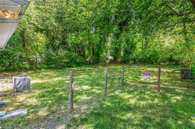 2047 Urban Street, Winston-salem, NC 27107