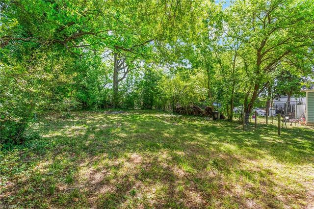 2047 Urban Street, Winston-salem, NC 27107