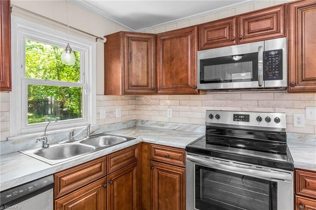 2047 Urban Street, Winston-salem, NC 27107