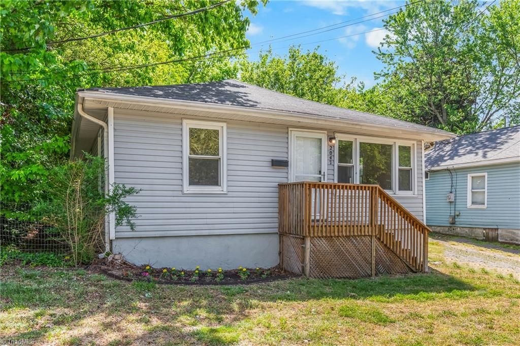 2047 Urban Street, Winston-salem, NC 27107