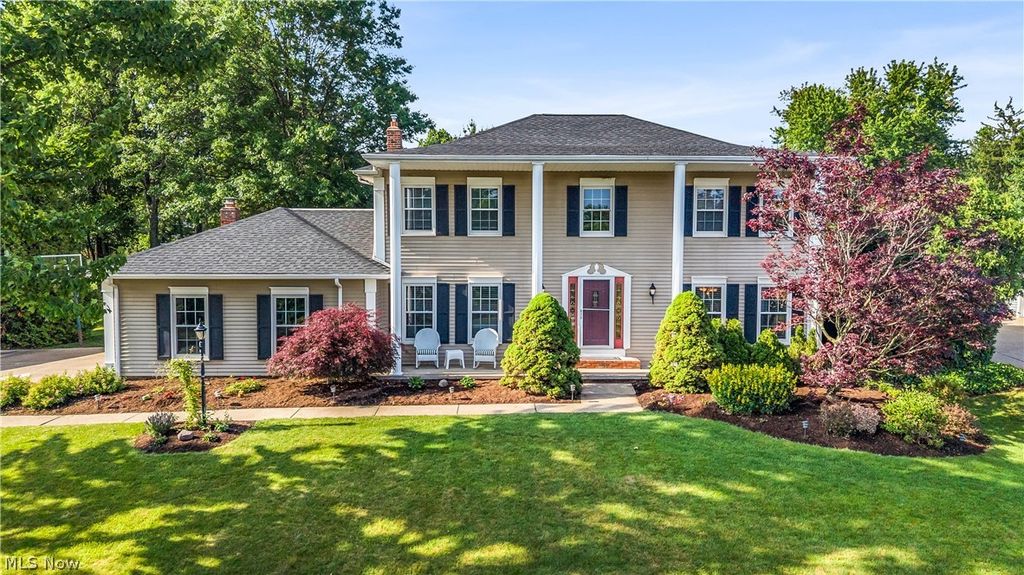 3886 Boxelder Drive, Brecksville, OH 44141