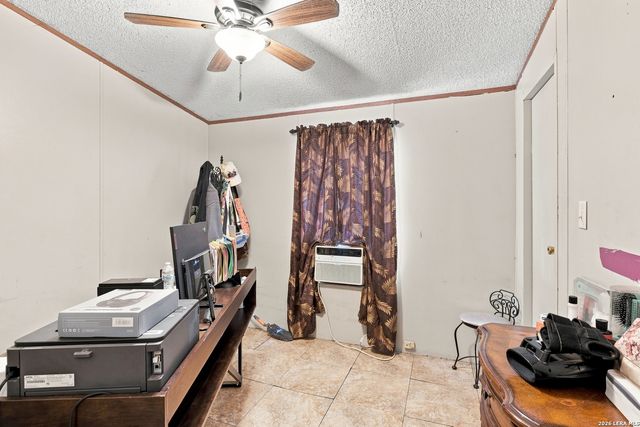80 Michael Rd, Poteet, TX 78064