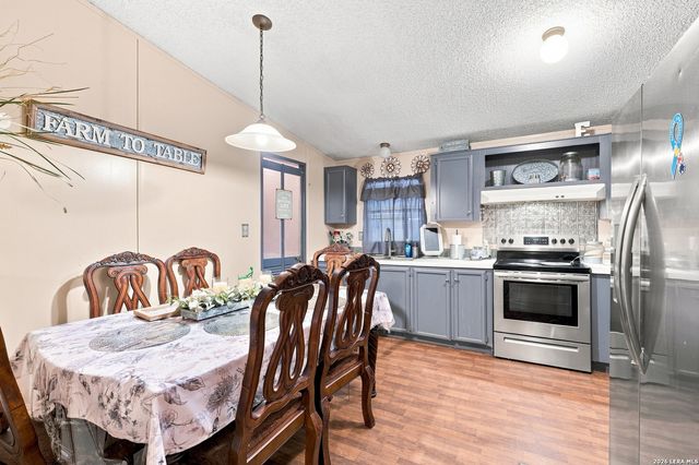80 Michael Rd, Poteet, TX 78064