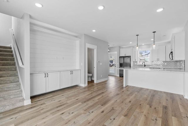 209 Boulder Pointe, Polk City, IA 50226
