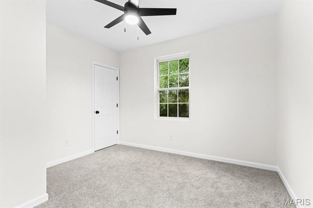 127 N 12th Street, Belleville, IL 62220