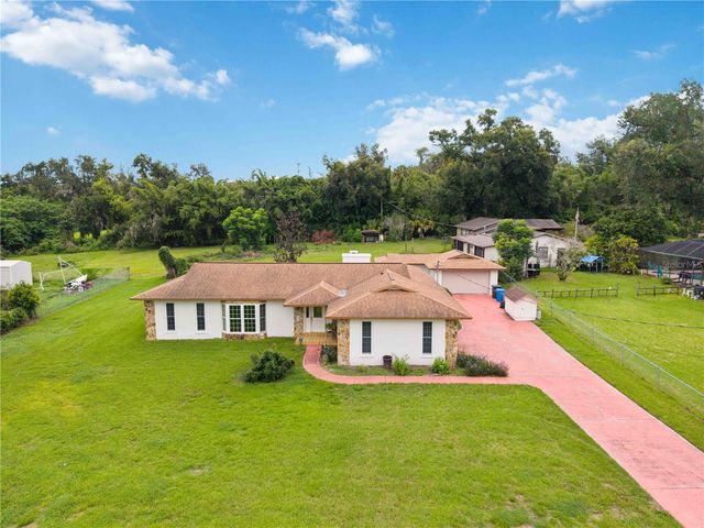 4803 LYNN OAKS CIRCLE, Dover, FL 33527