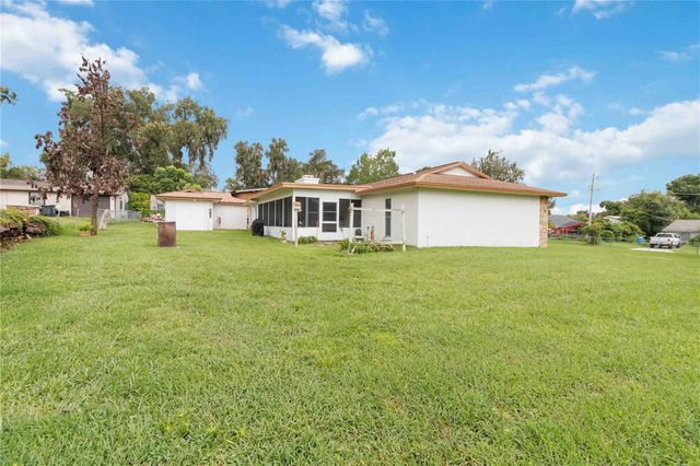 4803 LYNN OAKS CIRCLE, Dover, FL 33527