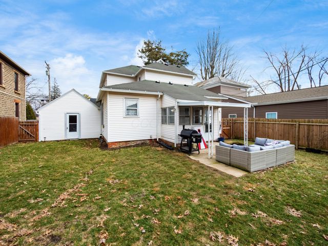 127 S Maple Street, Marysville, OH 43040