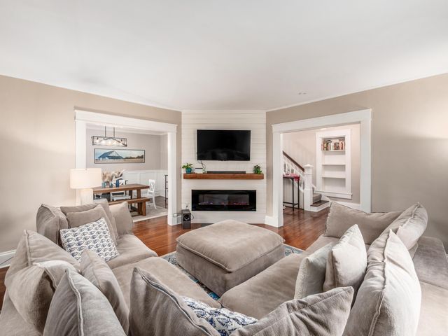 127 S Maple Street, Marysville, OH 43040