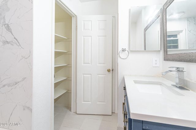 5625 E TIERRA BUENA Lane, Scottsdale, AZ 85254