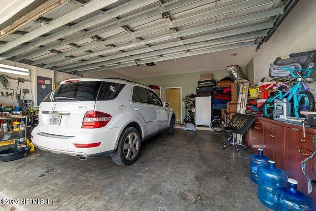 3370 DOUBLE Lane, Jacksonville, FL 32277