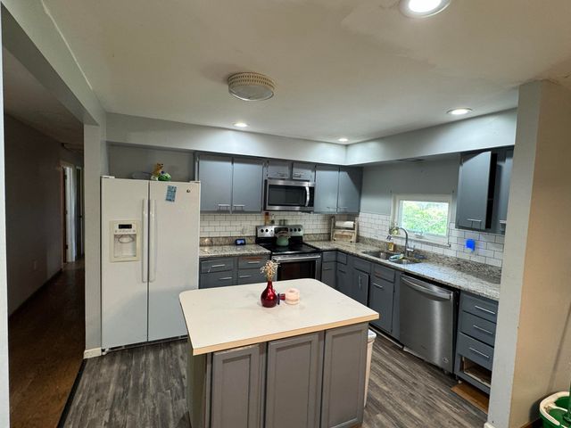 2004 Rockwood Road, Richmond, KY 40475