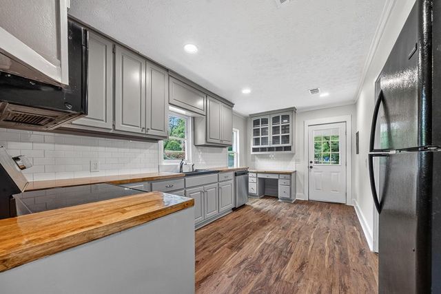 1605 41st Street, Columbus, GA 31904