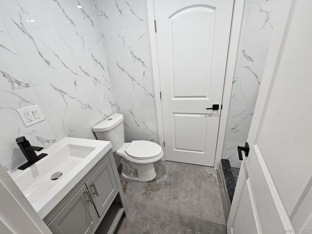 52 Crystal Beach Boulevard, Moriches, NY 11955