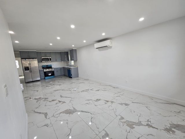 52 Crystal Beach Boulevard, Moriches, NY 11955