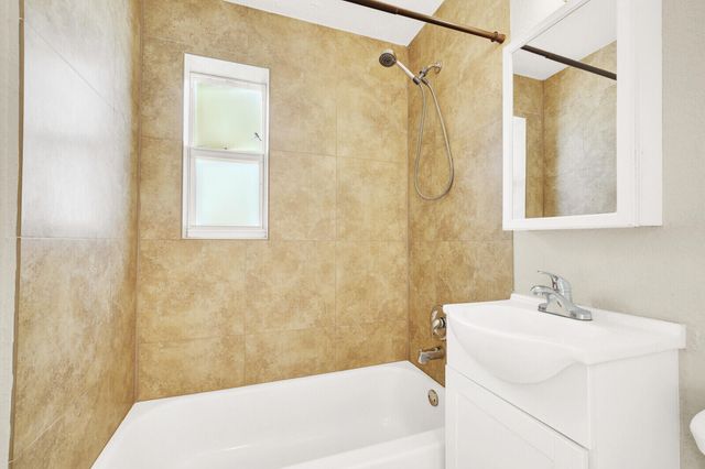 64 NE 7th Court, Deerfield Beach, FL 33441