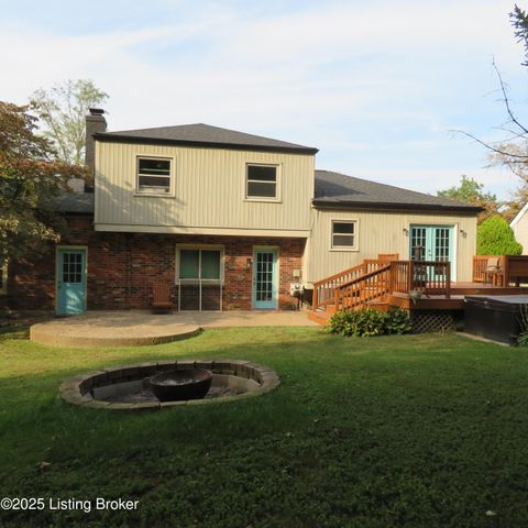 1030 Rollingwood Ln, Goshen, KY 40026
