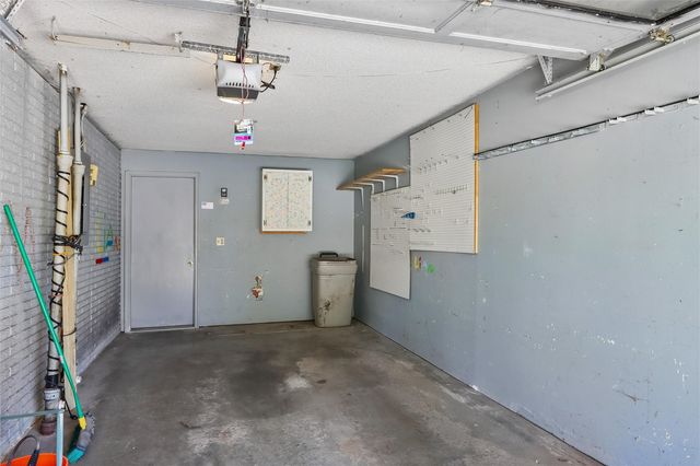 1716 Pikes Peak Court NE, Cedar Rapids, IA 52402
