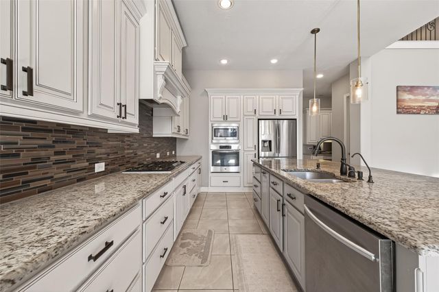 6714 Sotoria Lane, Sugar Land, TX 77479