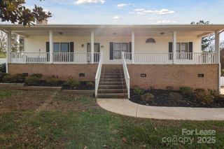 104 Vista Drive, Davidson, NC 28036