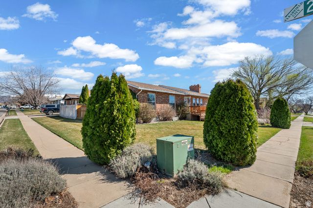 188 N 1300 W, Clearfield, UT 84015