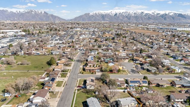 188 N 1300 W, Clearfield, UT 84015