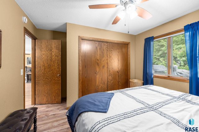 4508 S Highland Ave Avenue, Sioux Falls, SD 57103