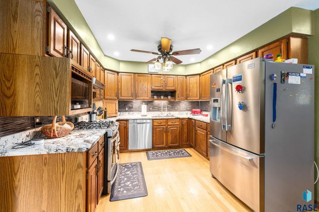 4508 S Highland Ave Avenue, Sioux Falls, SD 57103