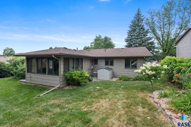 4508 S Highland Ave Avenue, Sioux Falls, SD 57103