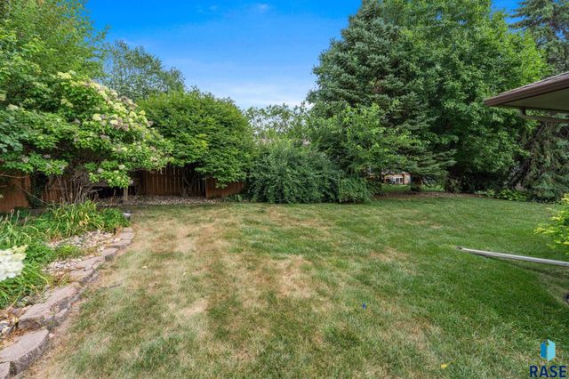 4508 S Highland Ave Avenue, Sioux Falls, SD 57103