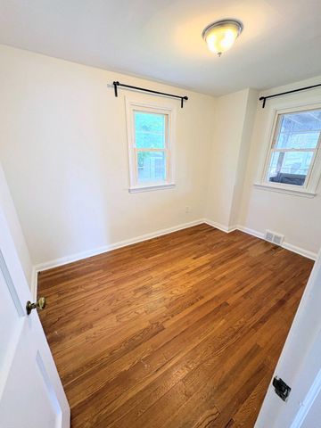82 2ND AVE, Broomall, PA 19008