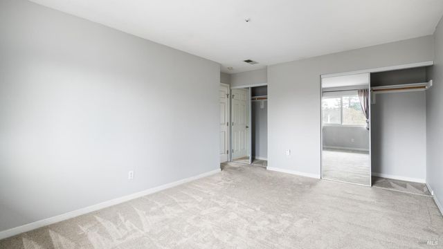 142 Cherry St, Petaluma, CA 94952