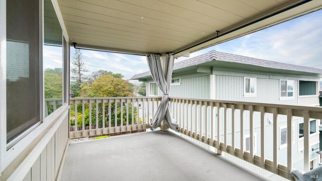 142 Cherry St, Petaluma, CA 94952