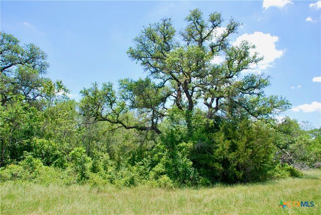 2116 Langdon Road, Weimar, TX 78962