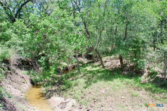 2116 Langdon Road, Weimar, TX 78962