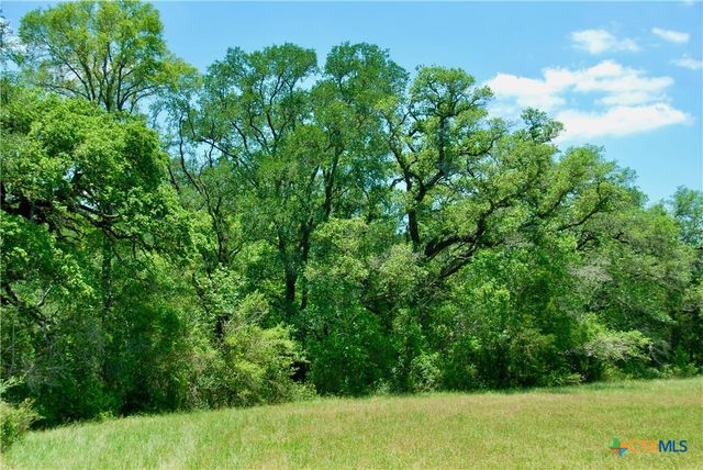 2116 Langdon Road, Weimar, TX 78962